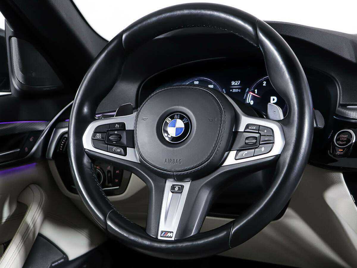 BMW 5 серии 2019 года с пробегом. Фото: #15