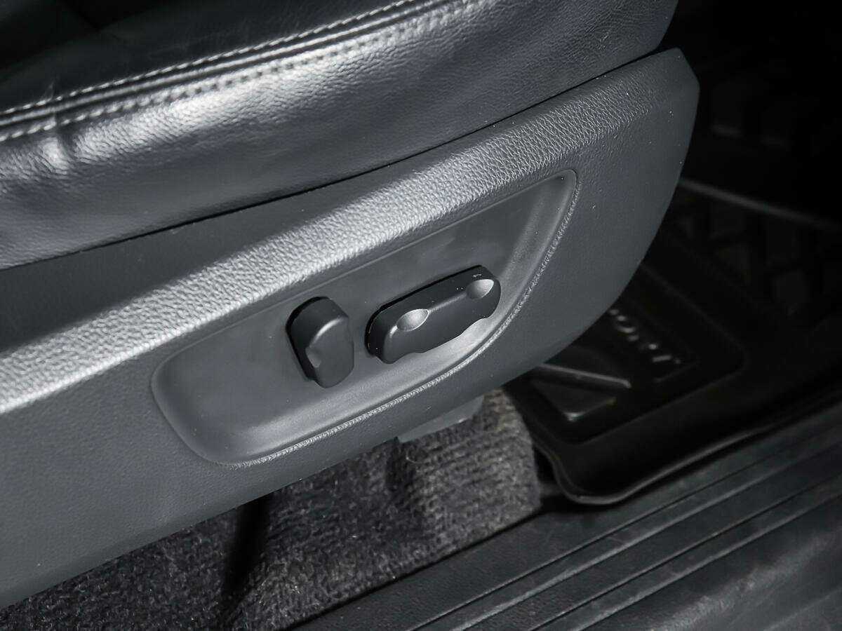 Mitsubishi Pajero Sport 2018 года с пробегом. Фото: #15