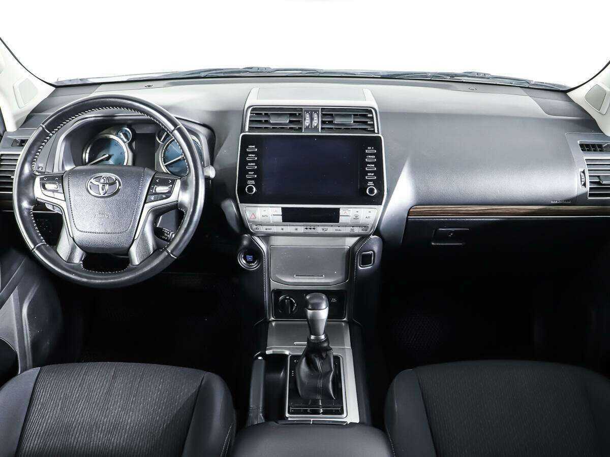 Toyota Land Cruiser Prado 2021 года с пробегом. Фото: #10