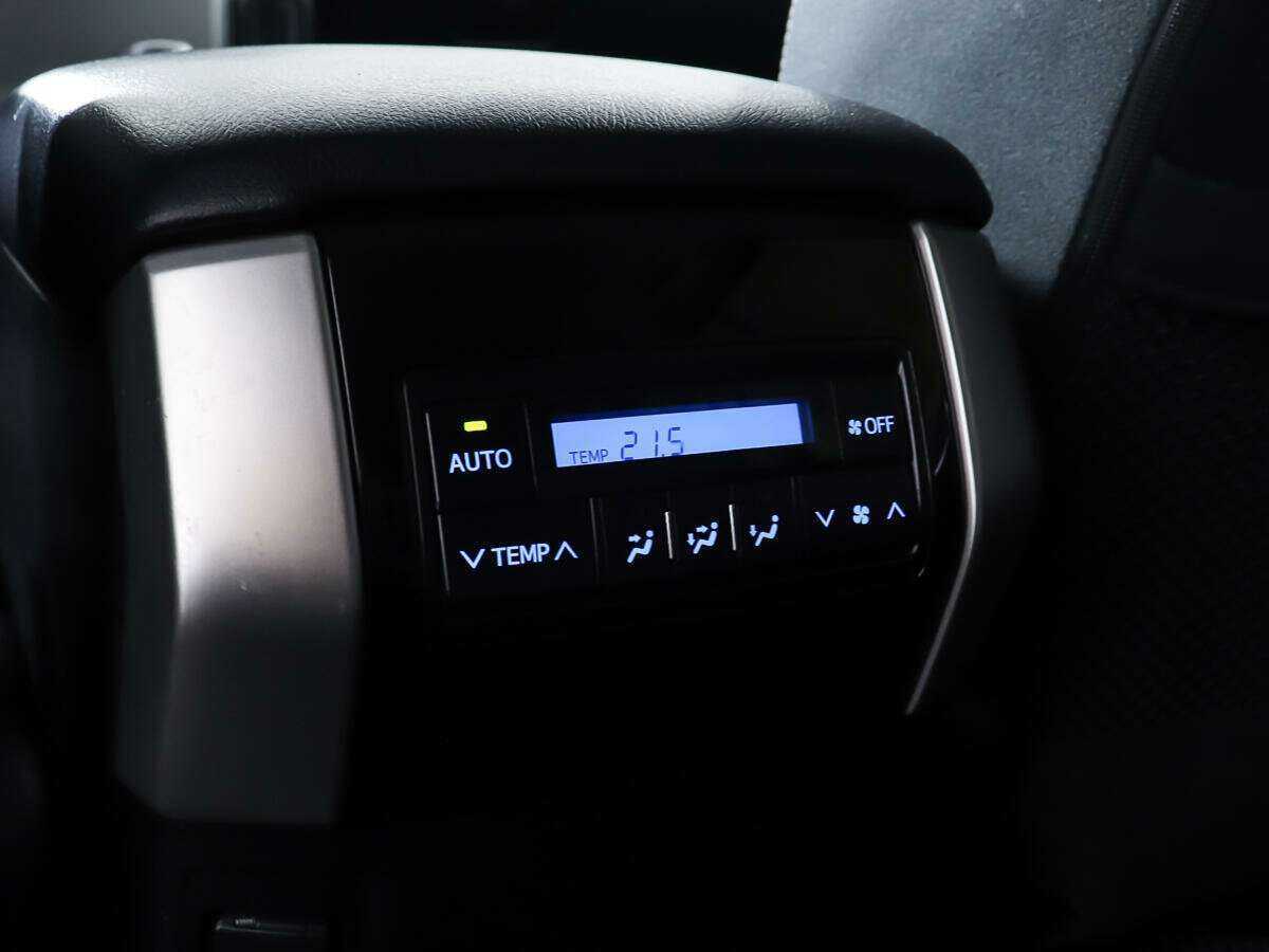 Toyota Land Cruiser Prado 2021 года с пробегом. Фото: #20