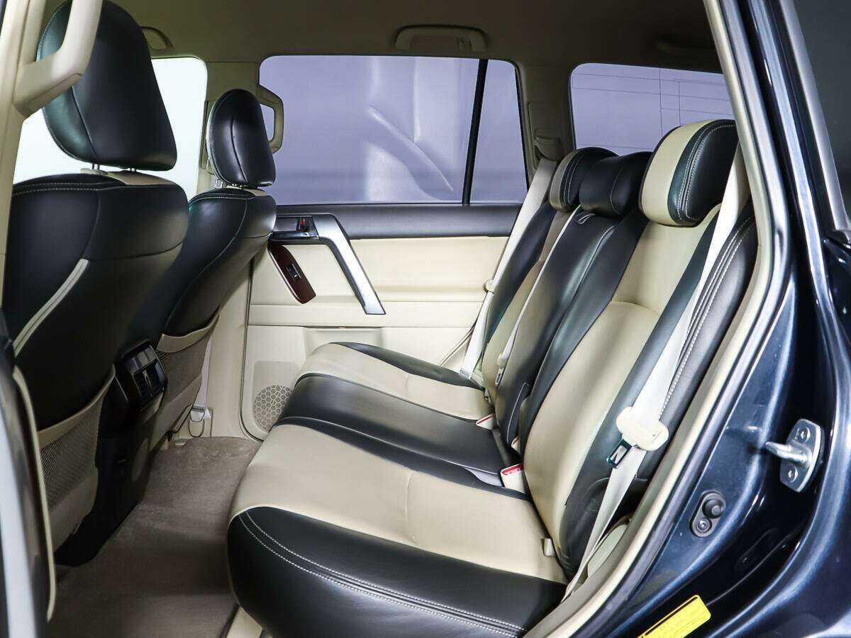 Toyota Land Cruiser Prado 2014 года с пробегом. Фото: #9