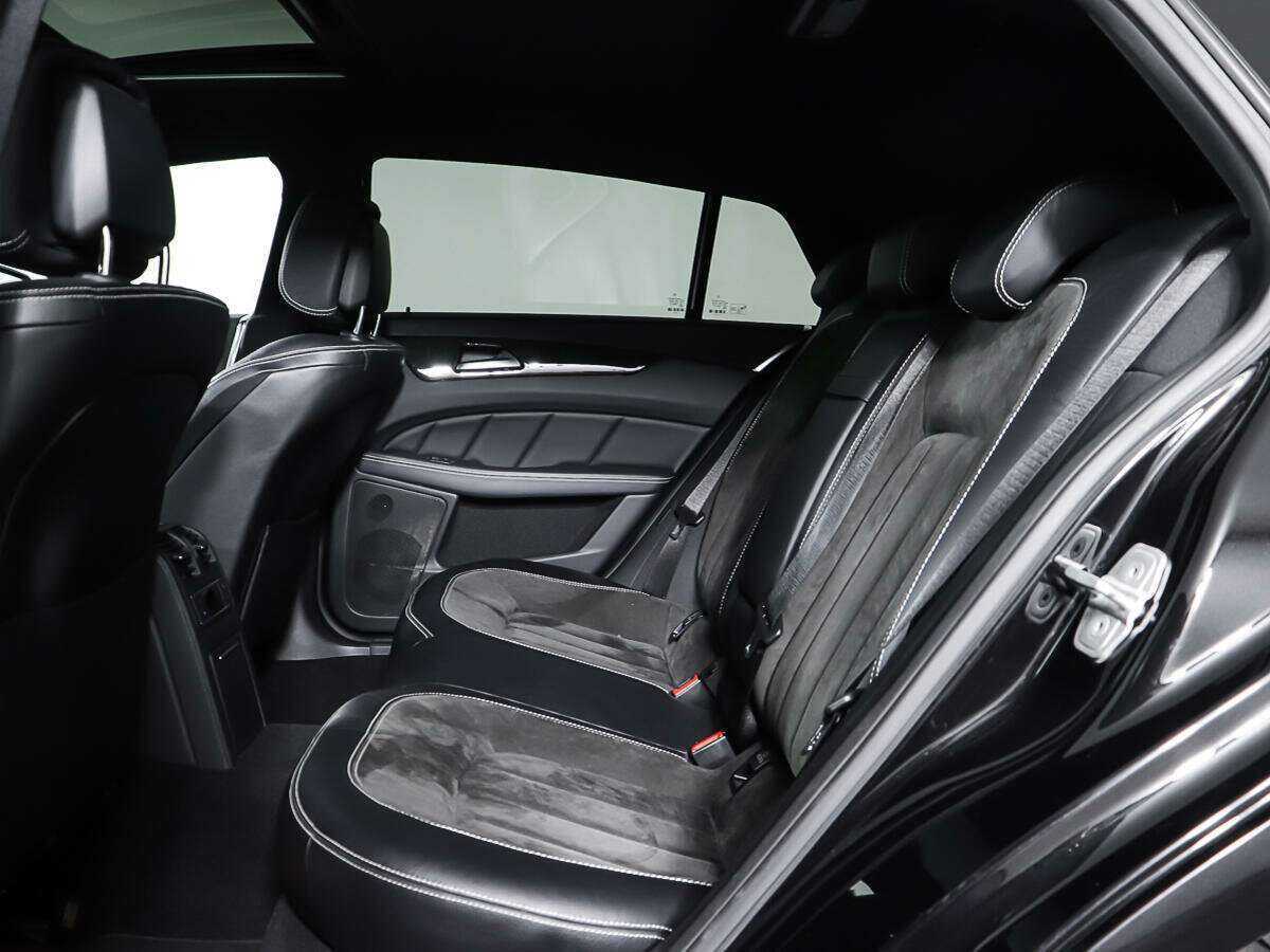 Mercedes-Benz CLS 2017 года с пробегом. Фото: #9