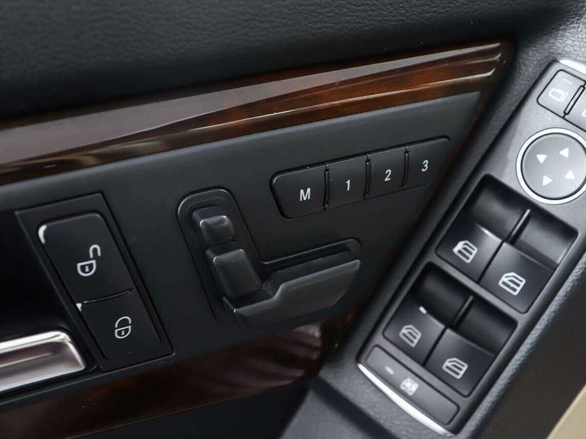 Mercedes-Benz GLK-Класс 2012 года с пробегом. Фото: #17