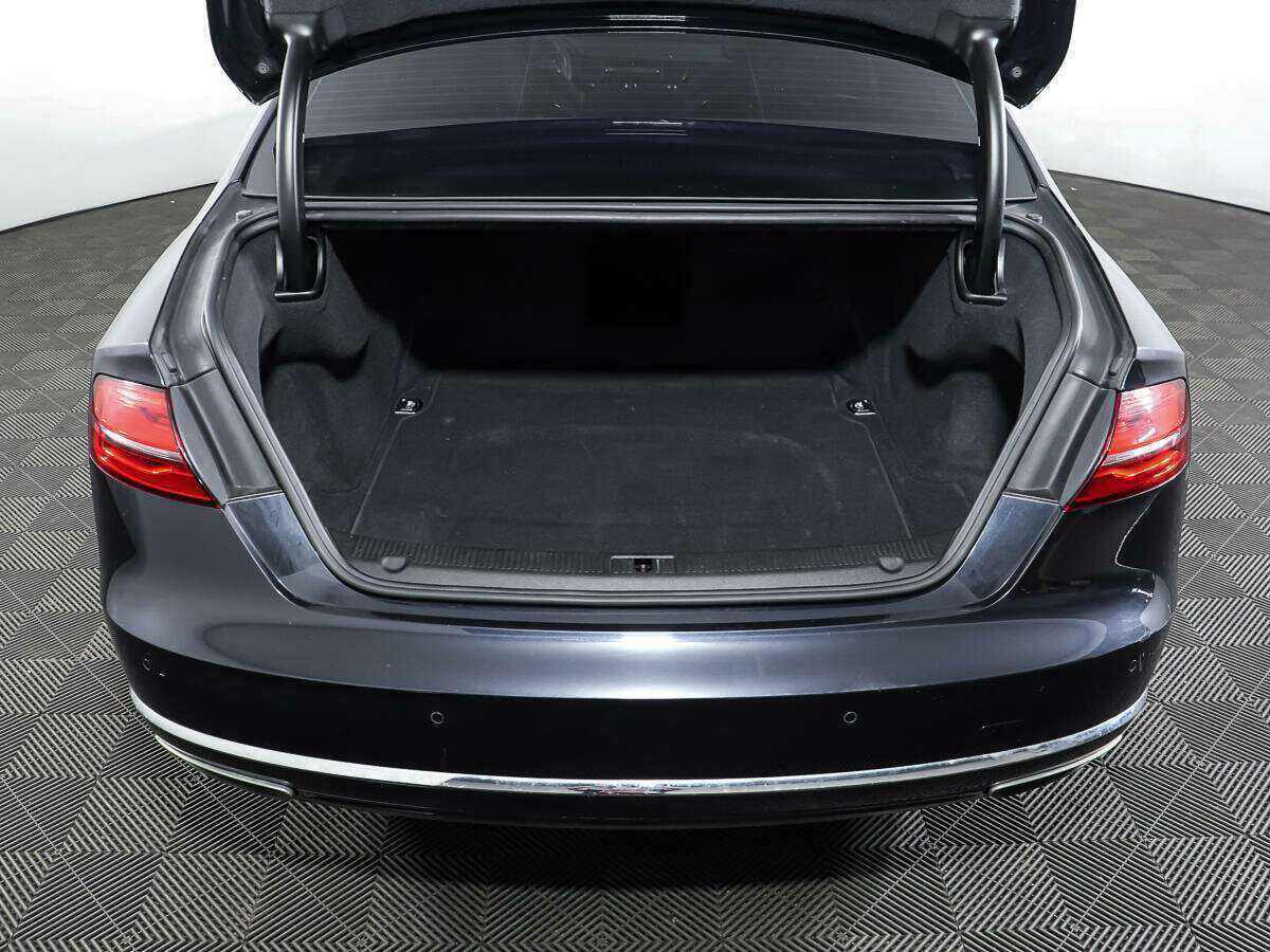 Audi A8 2016 года с пробегом. Фото: #8