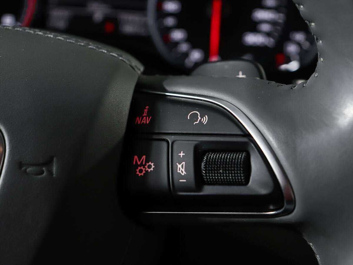 Audi A8 2016 года с пробегом. Фото: #20