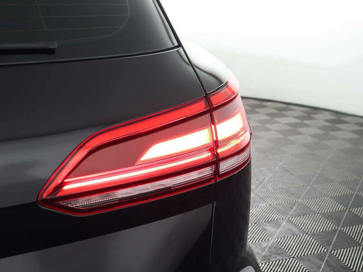 Volkswagen Touareg 2019 года с пробегом. Фото: #26