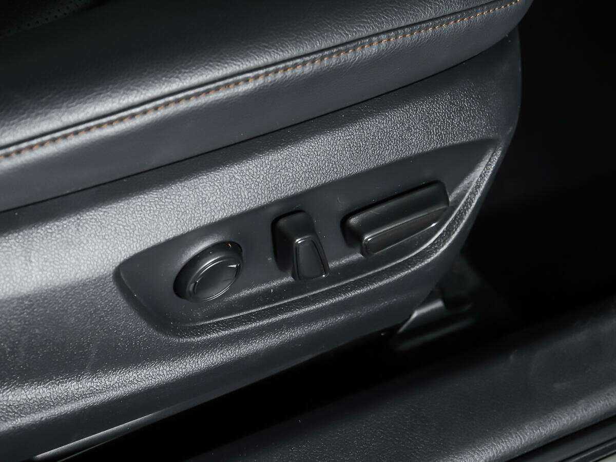 Toyota Camry 2019 года с пробегом. Фото: #14