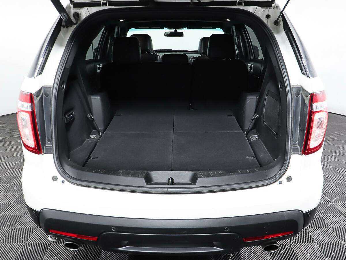 Ford Explorer 2012 года с пробегом. Фото: #8