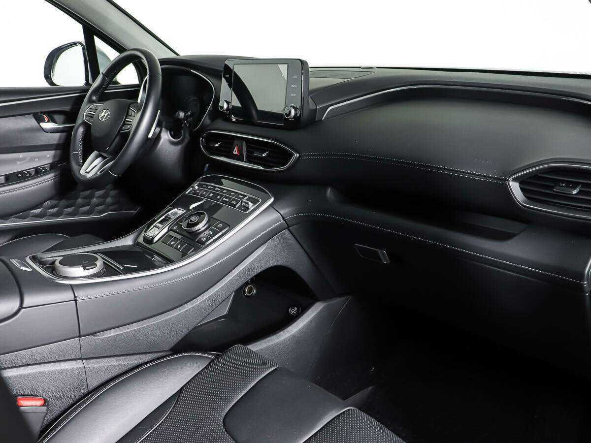 Hyundai Santa Fe 2022 года с пробегом. Фото: #9