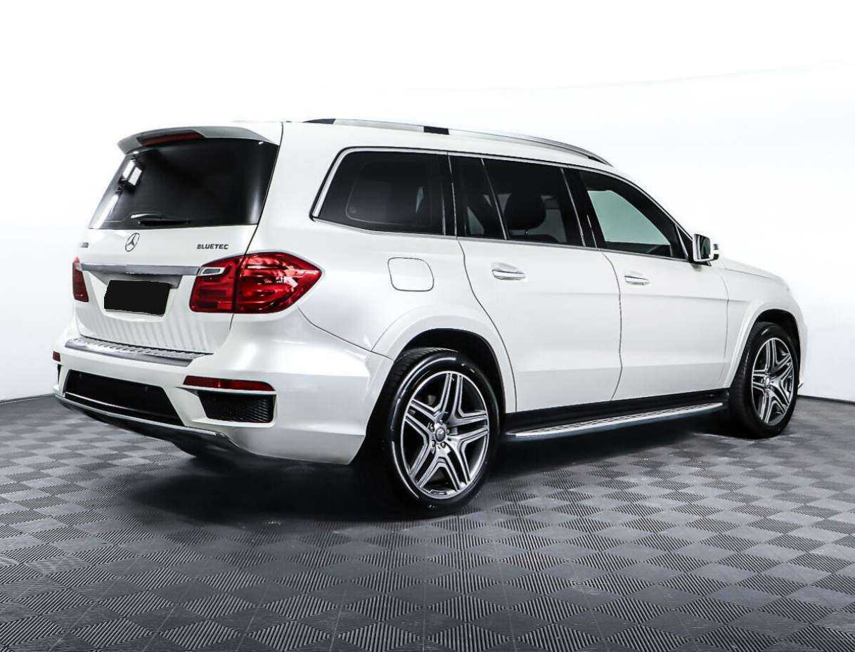 Mercedes-Benz GL-Класс 2015 года с пробегом. Фото: #4
