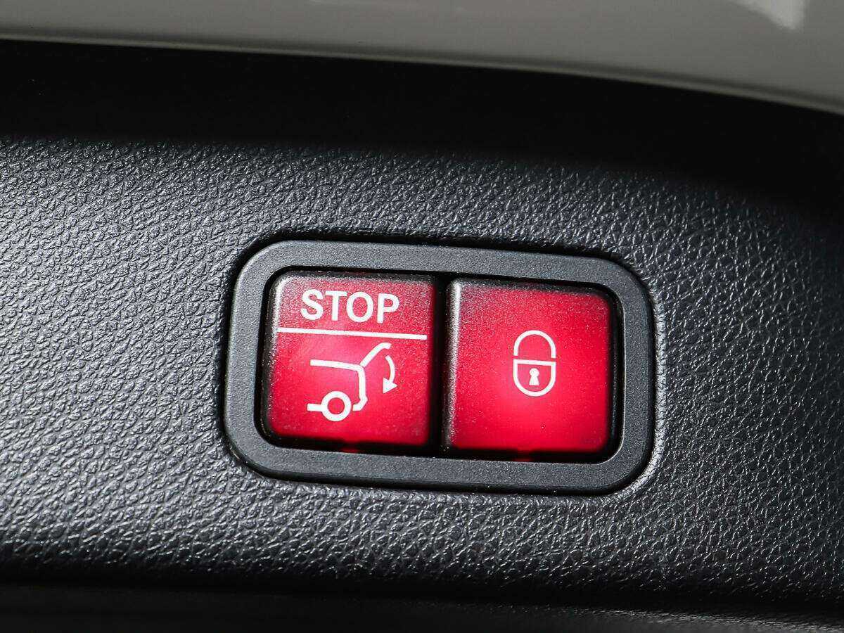 Mercedes-Benz GL-Класс 2015 года с пробегом. Фото: #16