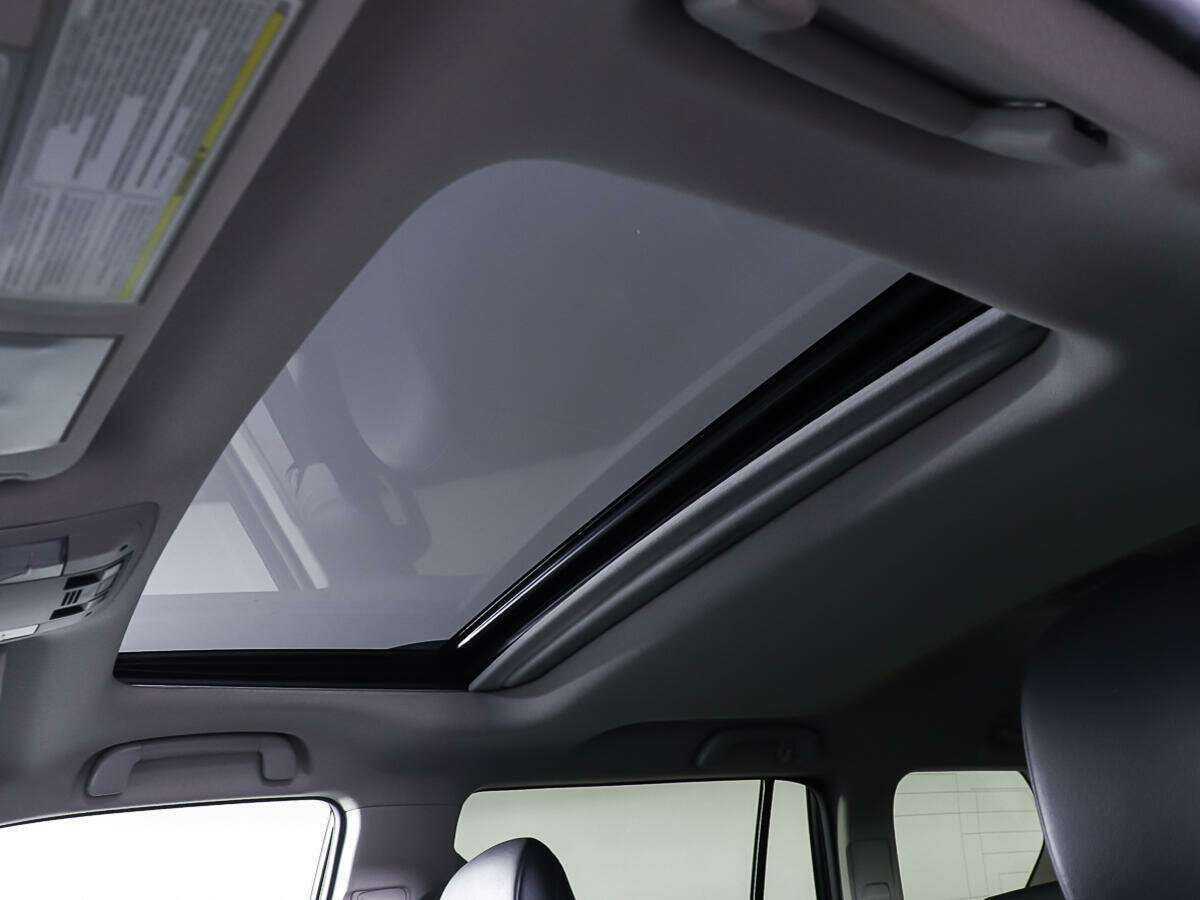 Toyota Land Cruiser Prado 2014 года с пробегом. Фото: #18