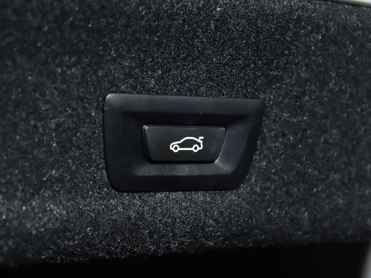 BMW 3 серии 2019 года с пробегом. Фото: #17