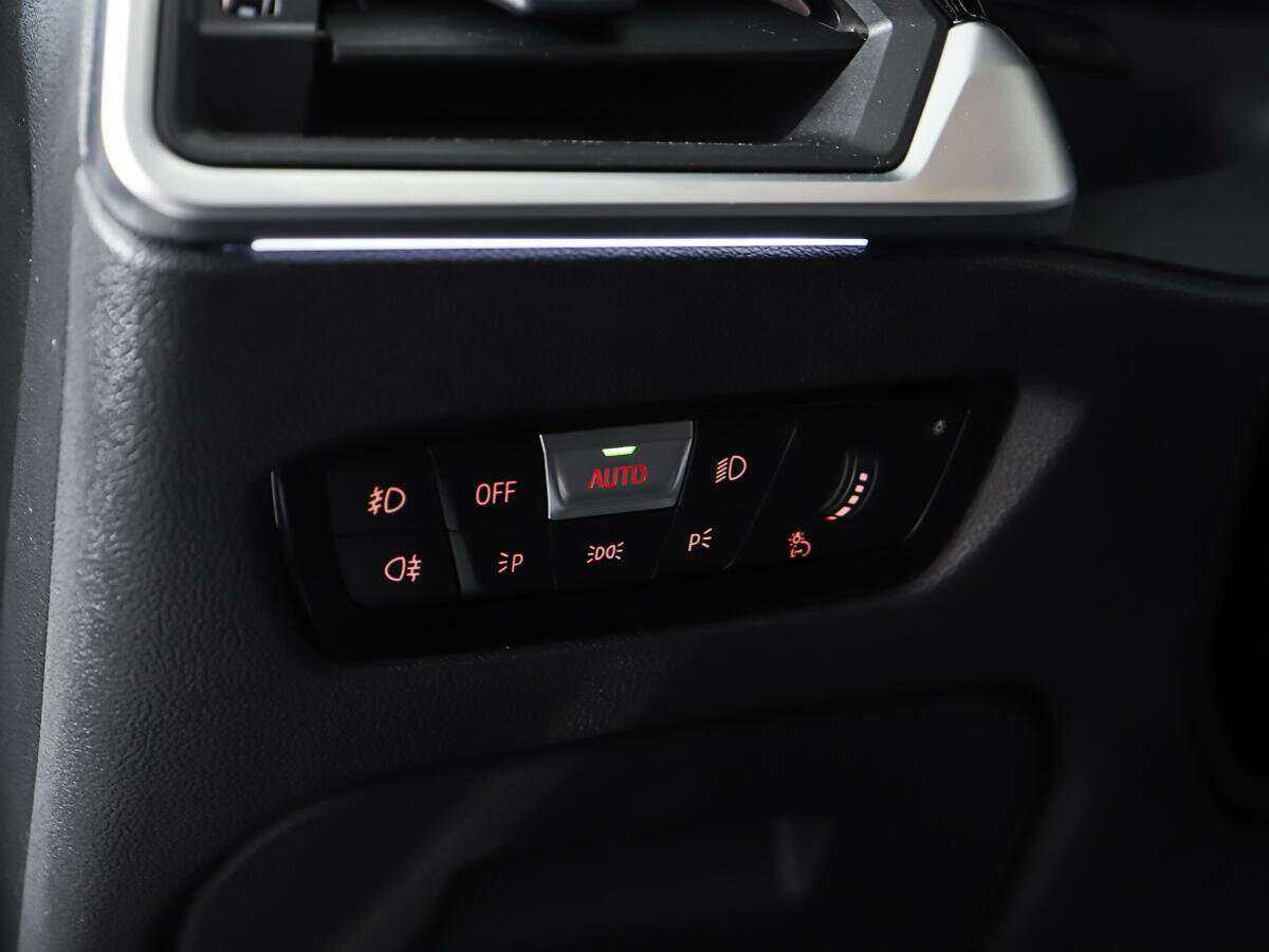 BMW 3 серии 2019 года с пробегом. Фото: #18