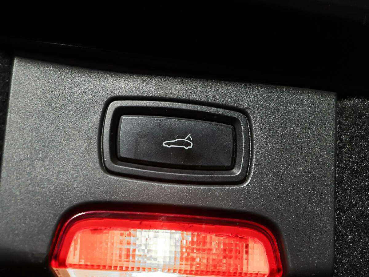 Porsche Cayenne 2012 года с пробегом. Фото: #18