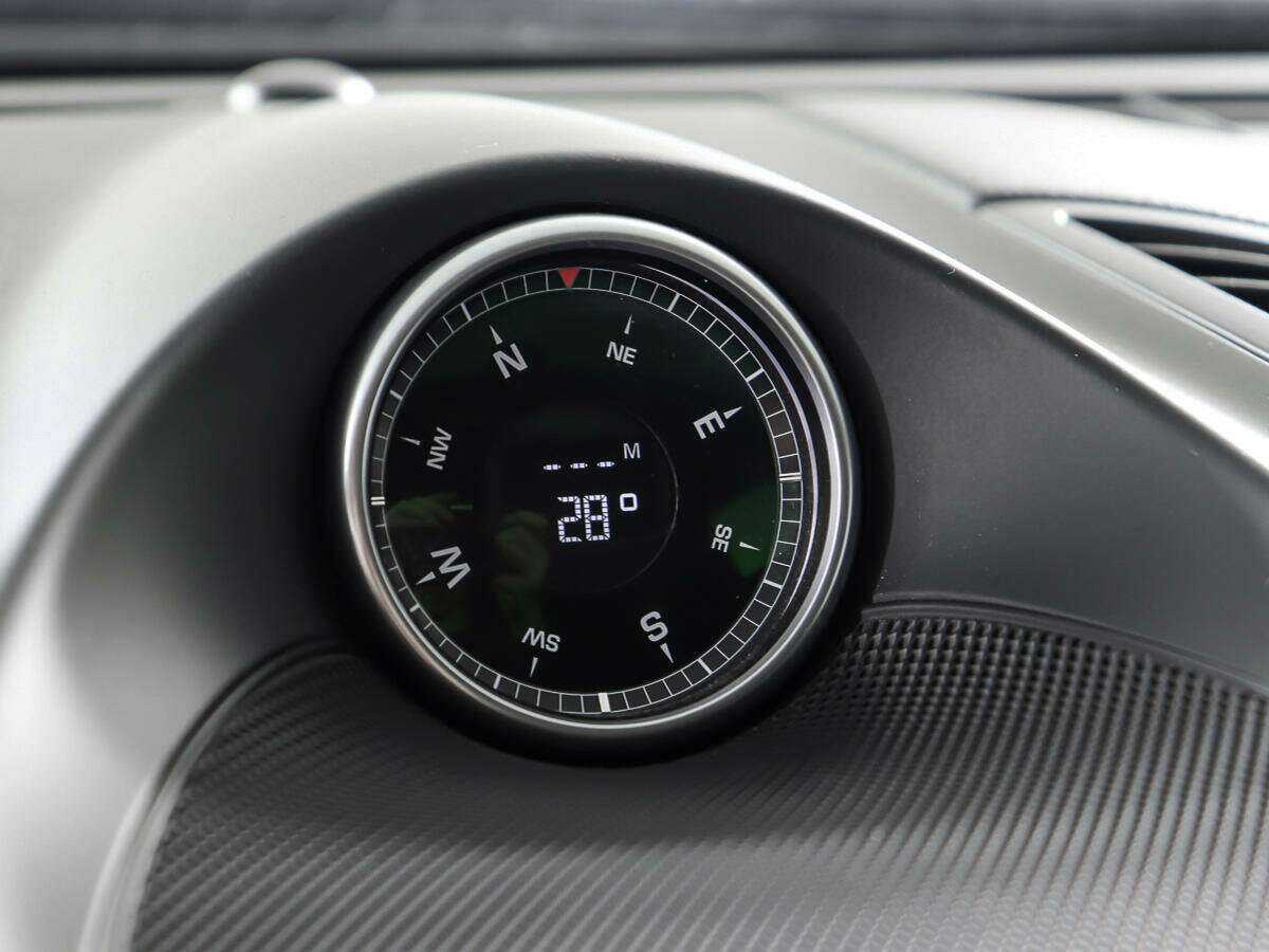 Porsche Cayenne 2012 года с пробегом. Фото: #20