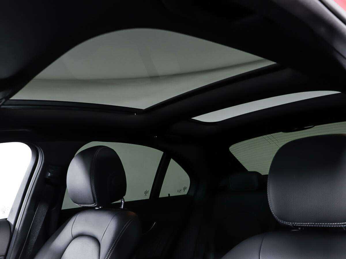 Mercedes-Benz C-Класс 2016 года с пробегом. Фото: #18