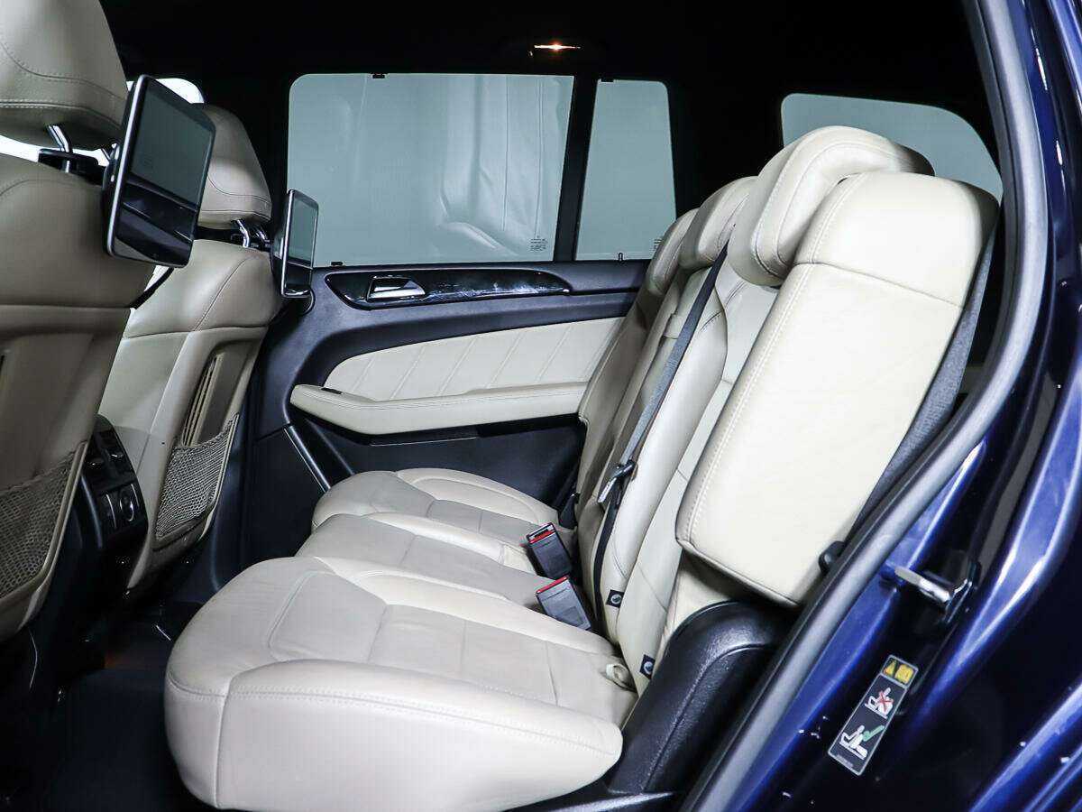 Mercedes-Benz GL-Класс 2015 года с пробегом. Фото: #8