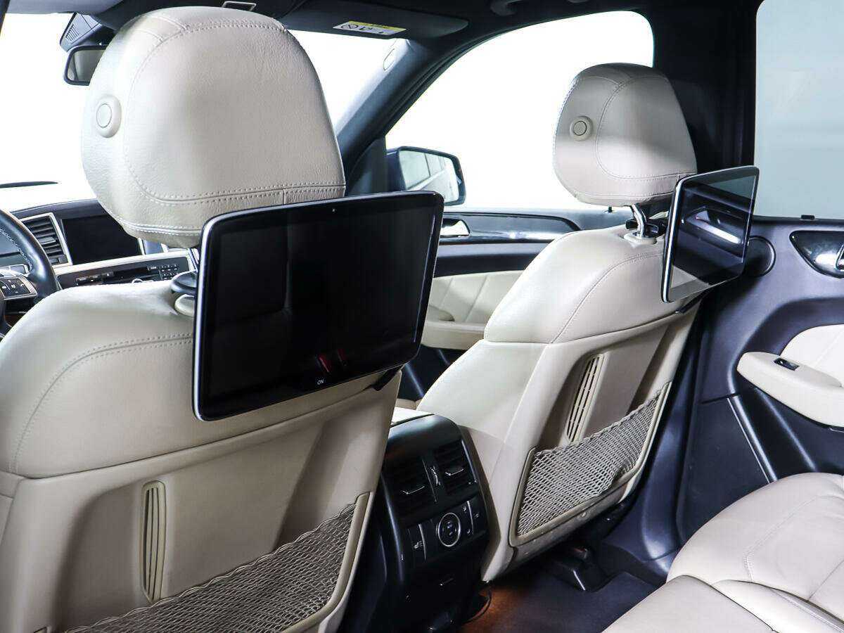 Mercedes-Benz GL-Класс 2015 года с пробегом. Фото: #14