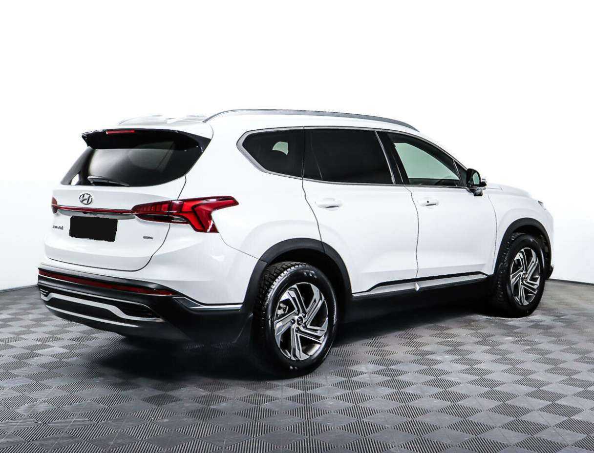 Hyundai Santa Fe 2021 года с пробегом. Фото: #4