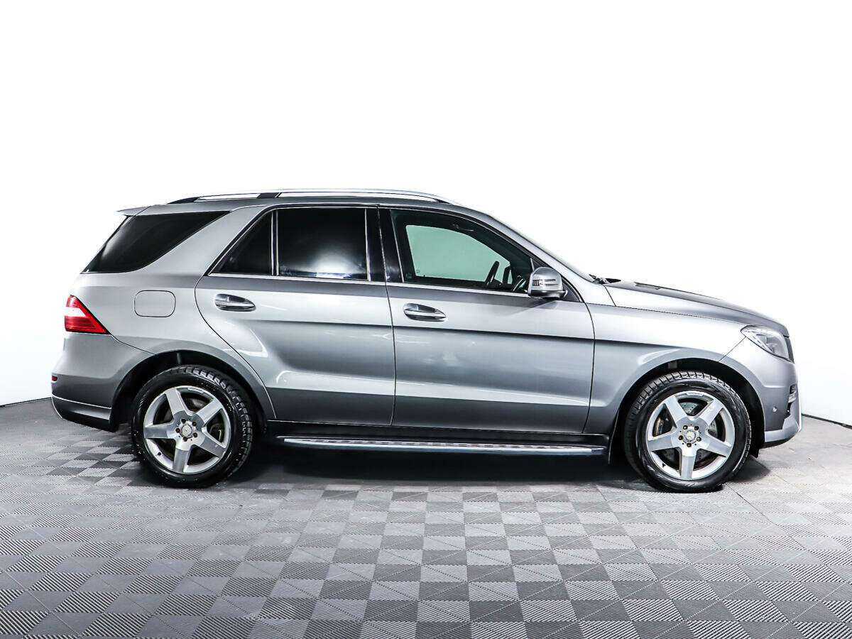 Mercedes-Benz M-Класс 2013 года с пробегом. Фото: #3