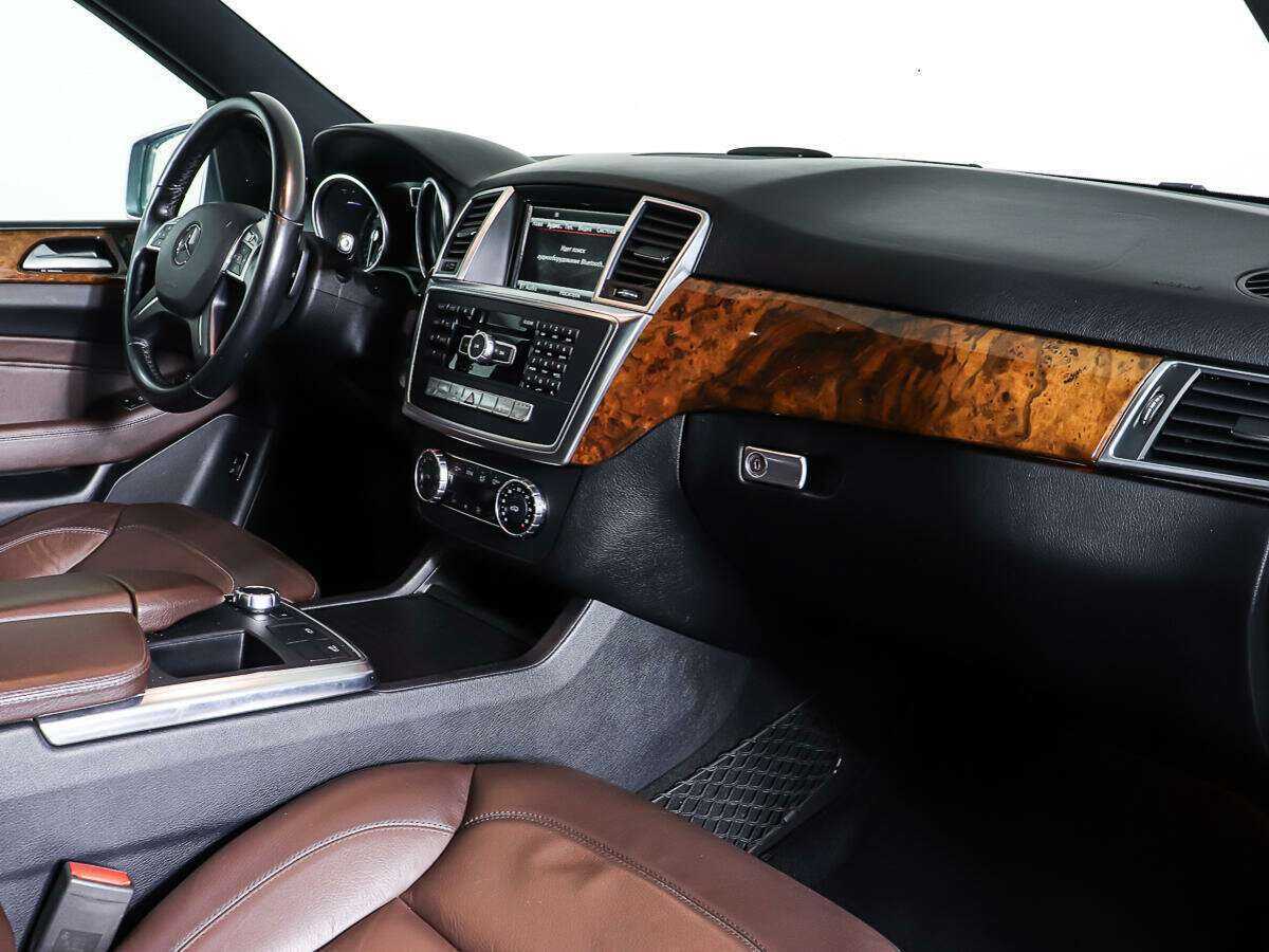 Mercedes-Benz M-Класс 2013 года с пробегом. Фото: #8