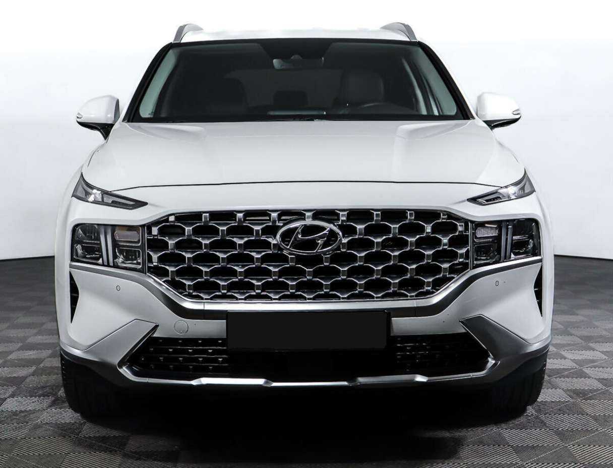 Hyundai Santa Fe 2022 года с пробегом. Фото: #1