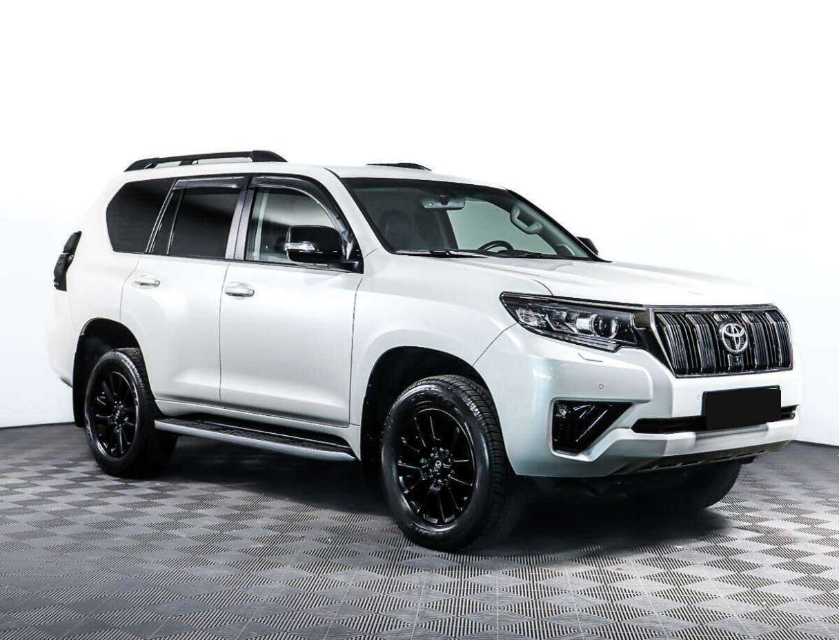 Toyota Land Cruiser Prado 2020 года с пробегом. Фото: #2