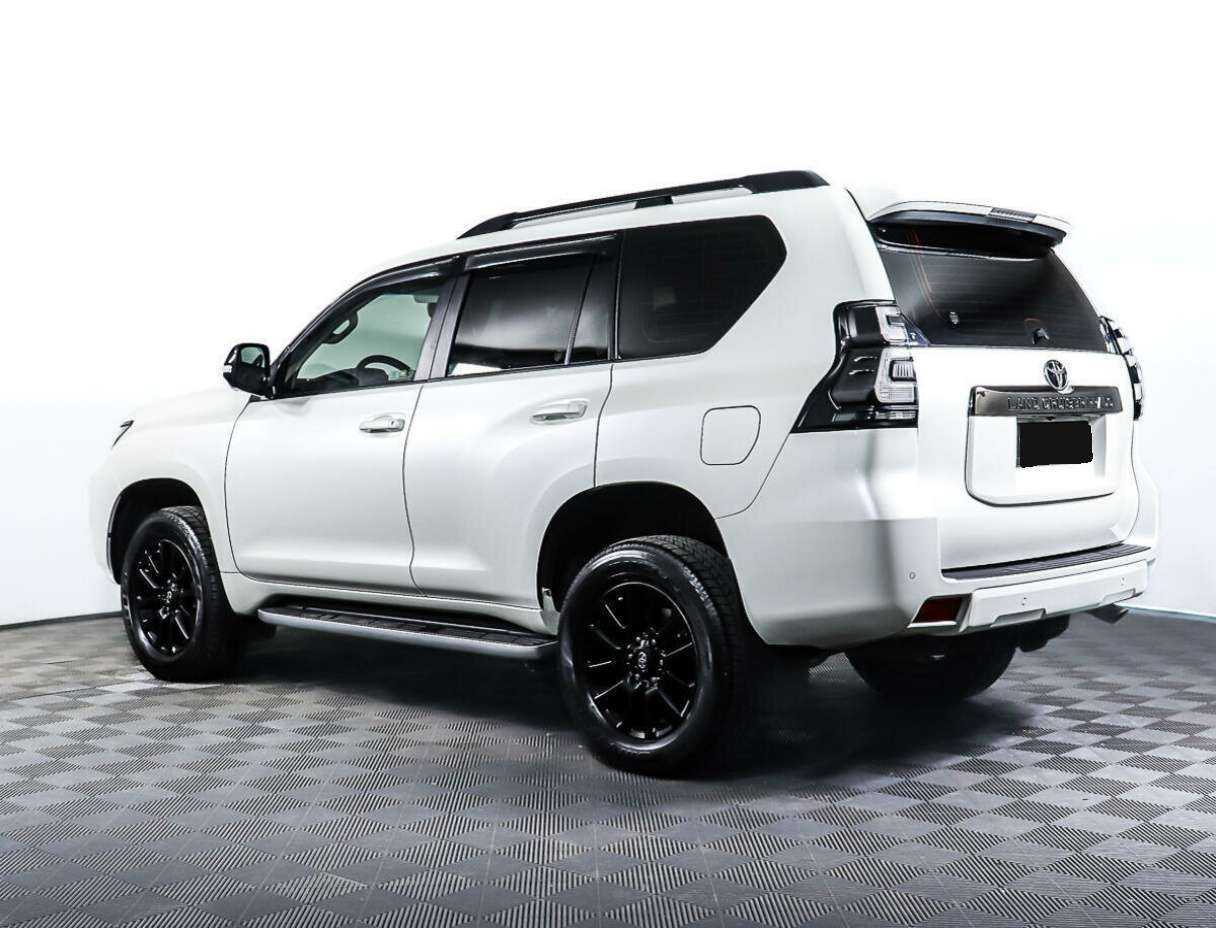 Toyota Land Cruiser Prado 2020 года с пробегом. Фото: #6