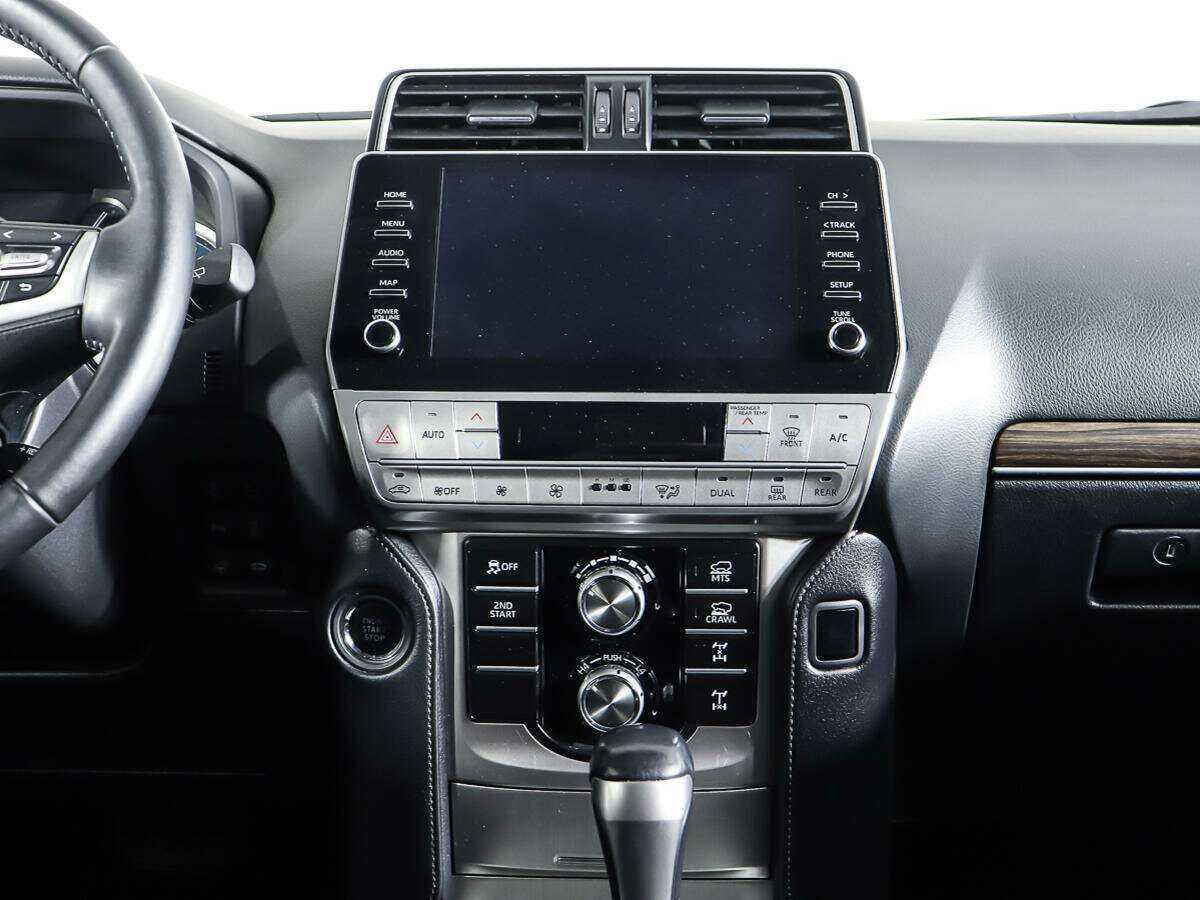 Toyota Land Cruiser Prado 2020 года с пробегом. Фото: #11