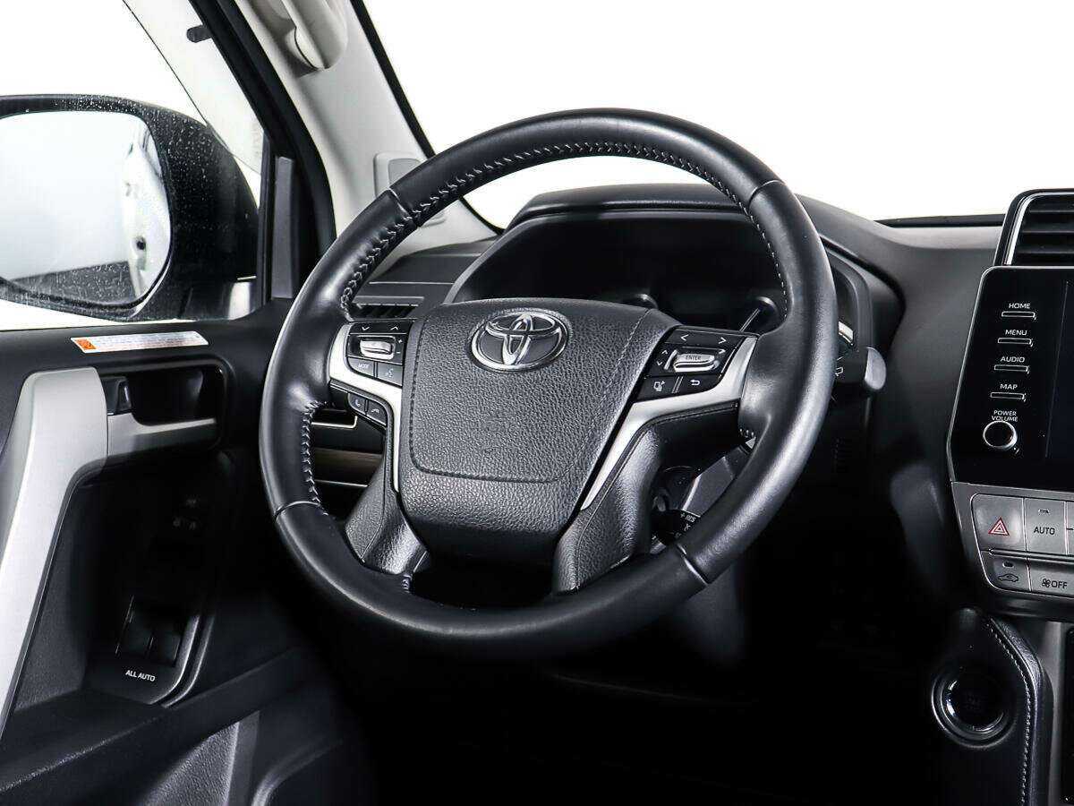 Toyota Land Cruiser Prado 2020 года с пробегом. Фото: #14