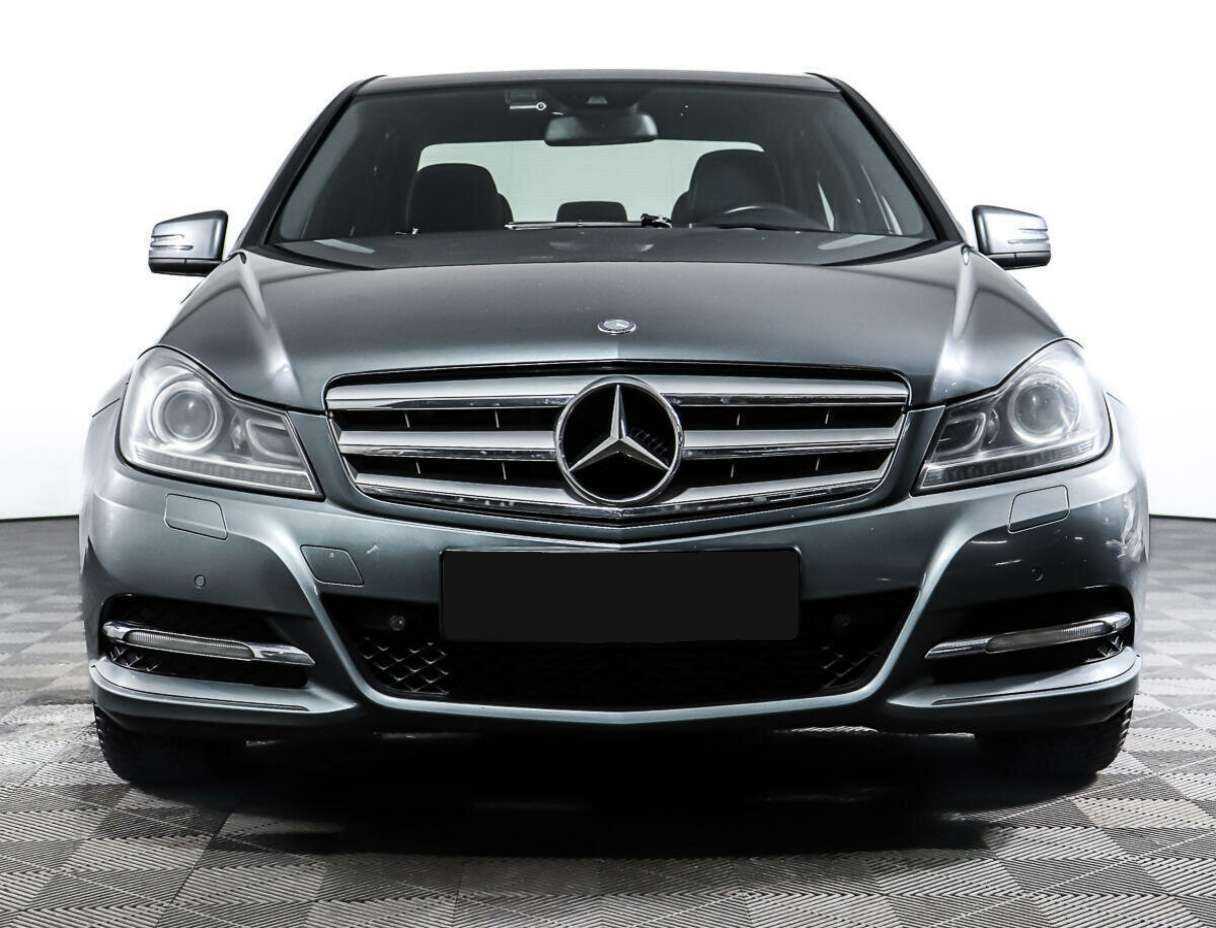 Mercedes-Benz C-Класс 2011 года с пробегом. Фото: #1