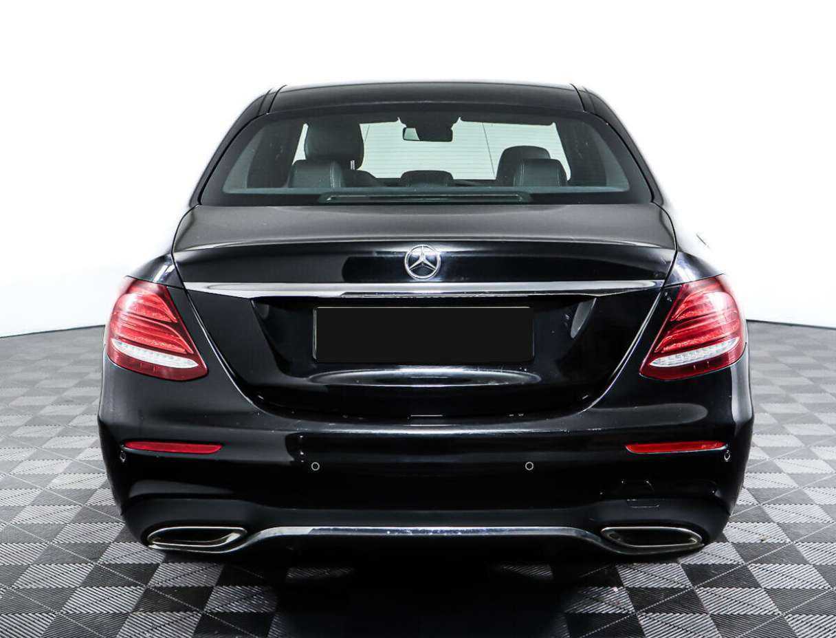 Mercedes-Benz E-Класс 2017 года с пробегом. Фото: #5