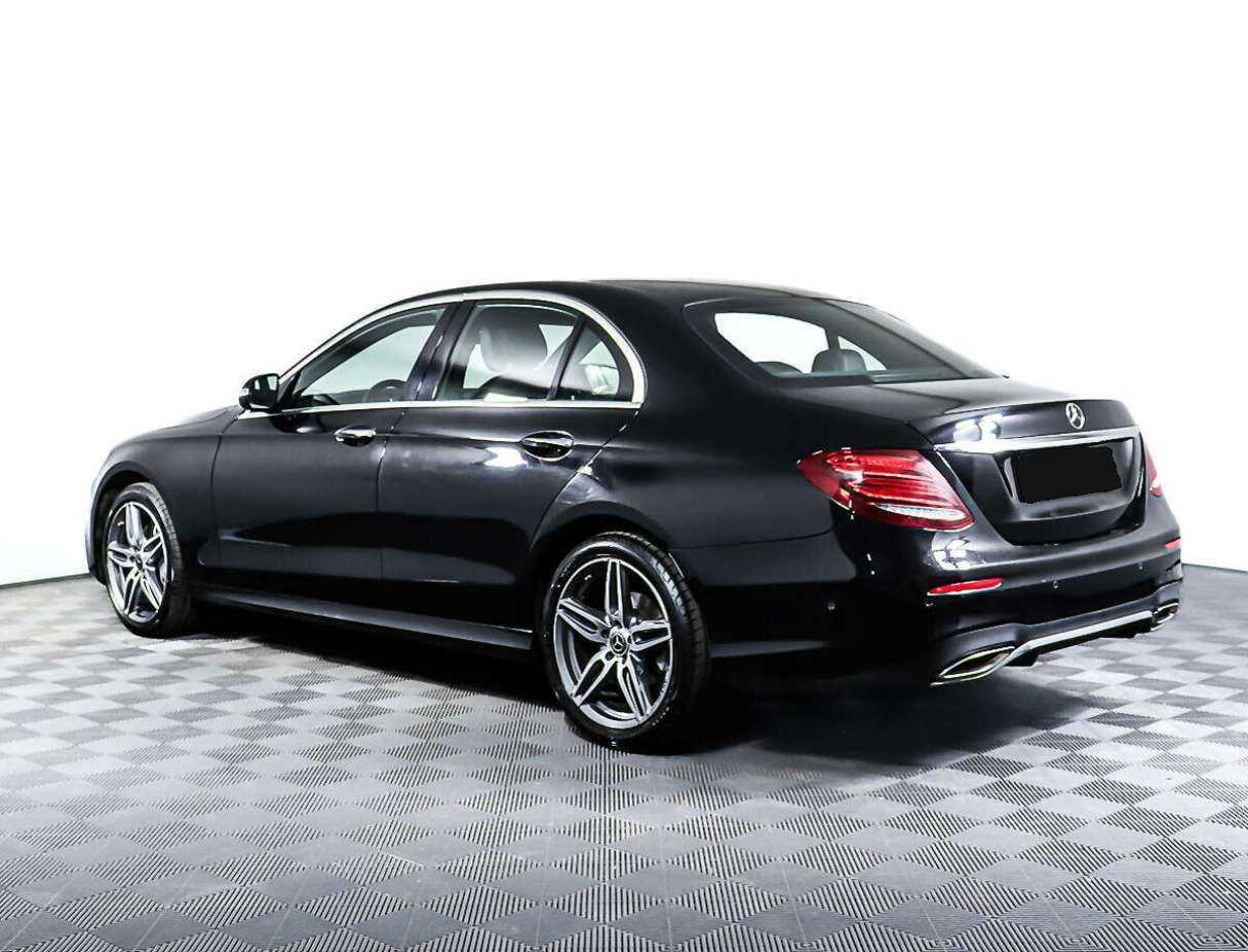 Mercedes-Benz E-Класс 2017 года с пробегом. Фото: #6