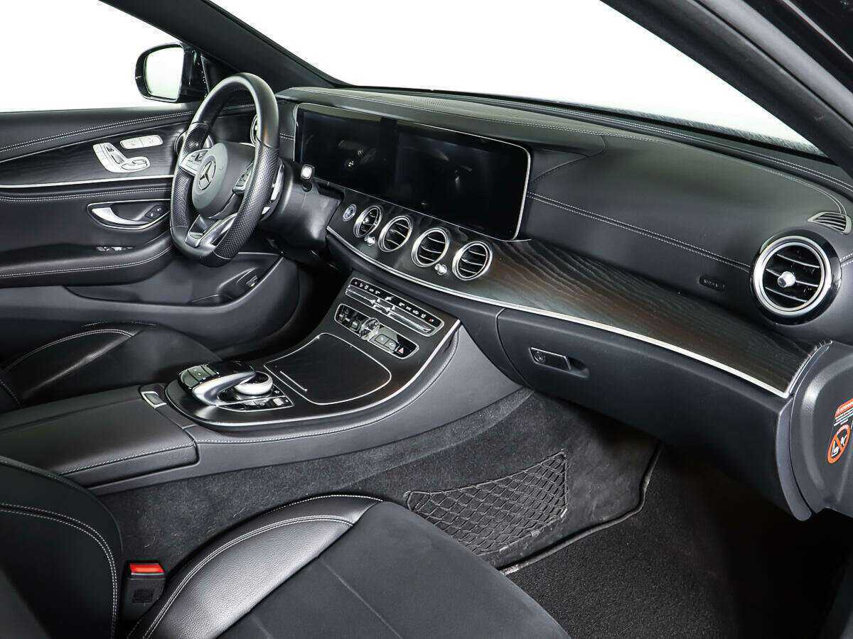 Mercedes-Benz E-Класс 2017 года с пробегом. Фото: #8
