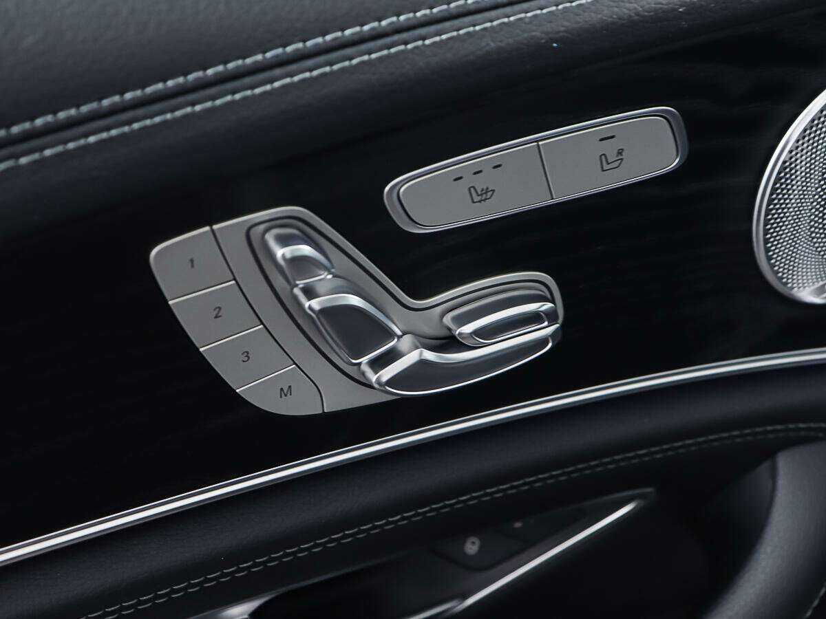 Mercedes-Benz E-Класс 2017 года с пробегом. Фото: #16