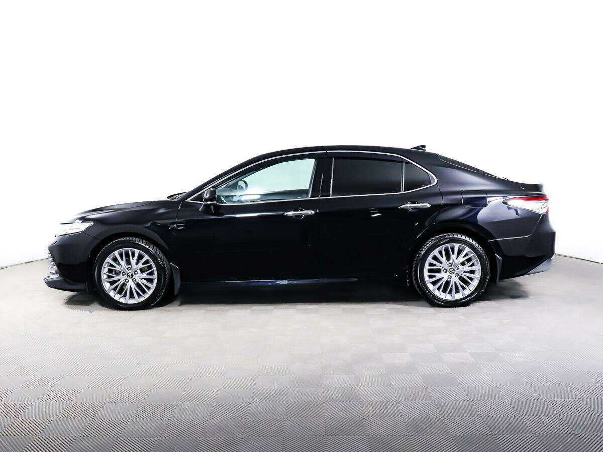 Toyota Camry 2019 года с пробегом. Фото: #6