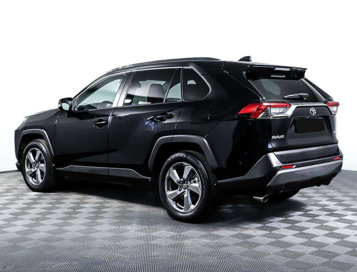 Toyota RAV4 2021 года с пробегом. Фото: #6