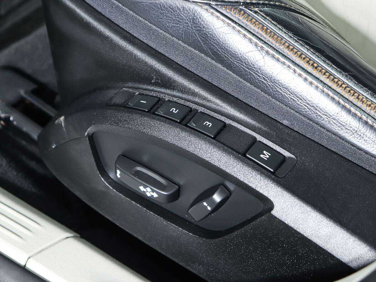 Volvo V40 Cross Country 2013 года с пробегом. Фото: #15