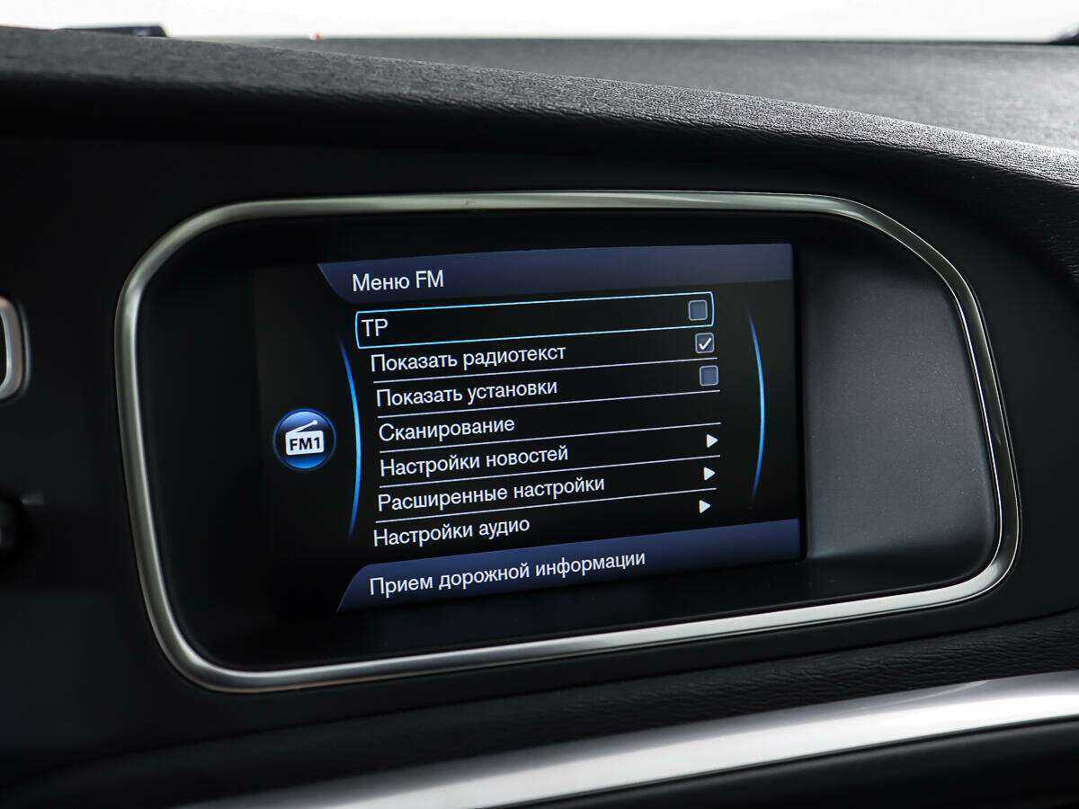 Volvo V40 Cross Country 2013 года с пробегом. Фото: #16