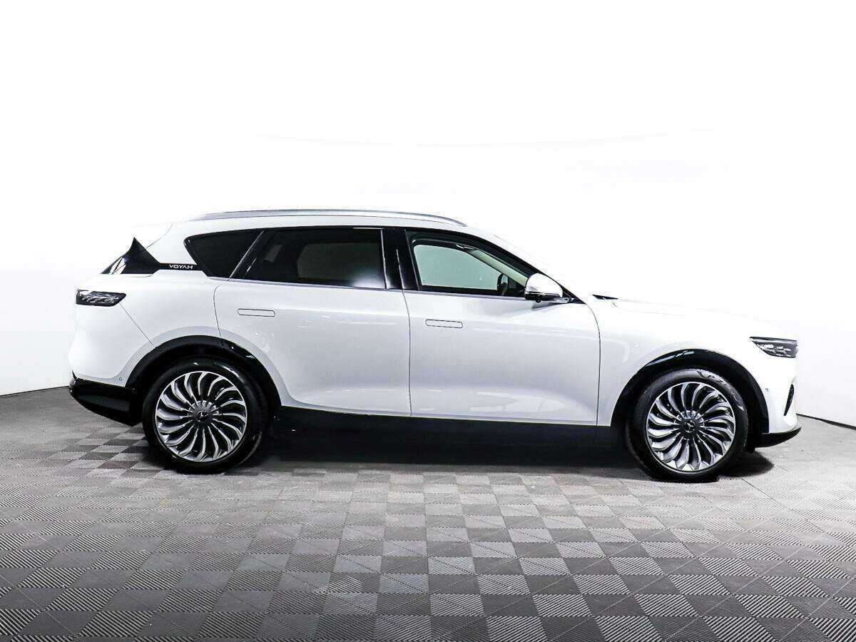 Voyah Free 2022 года с пробегом. Фото: #3