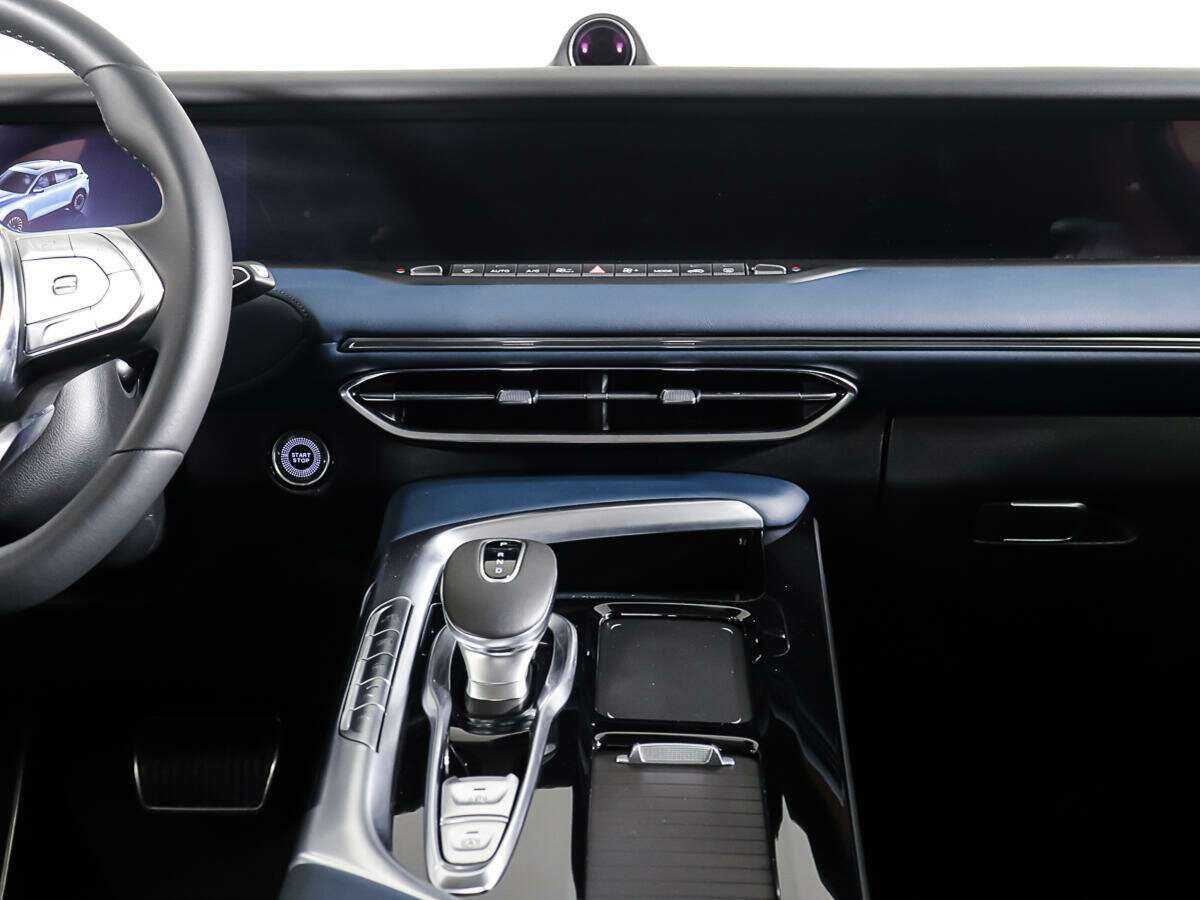 Voyah Free 2022 года с пробегом. Фото: #11