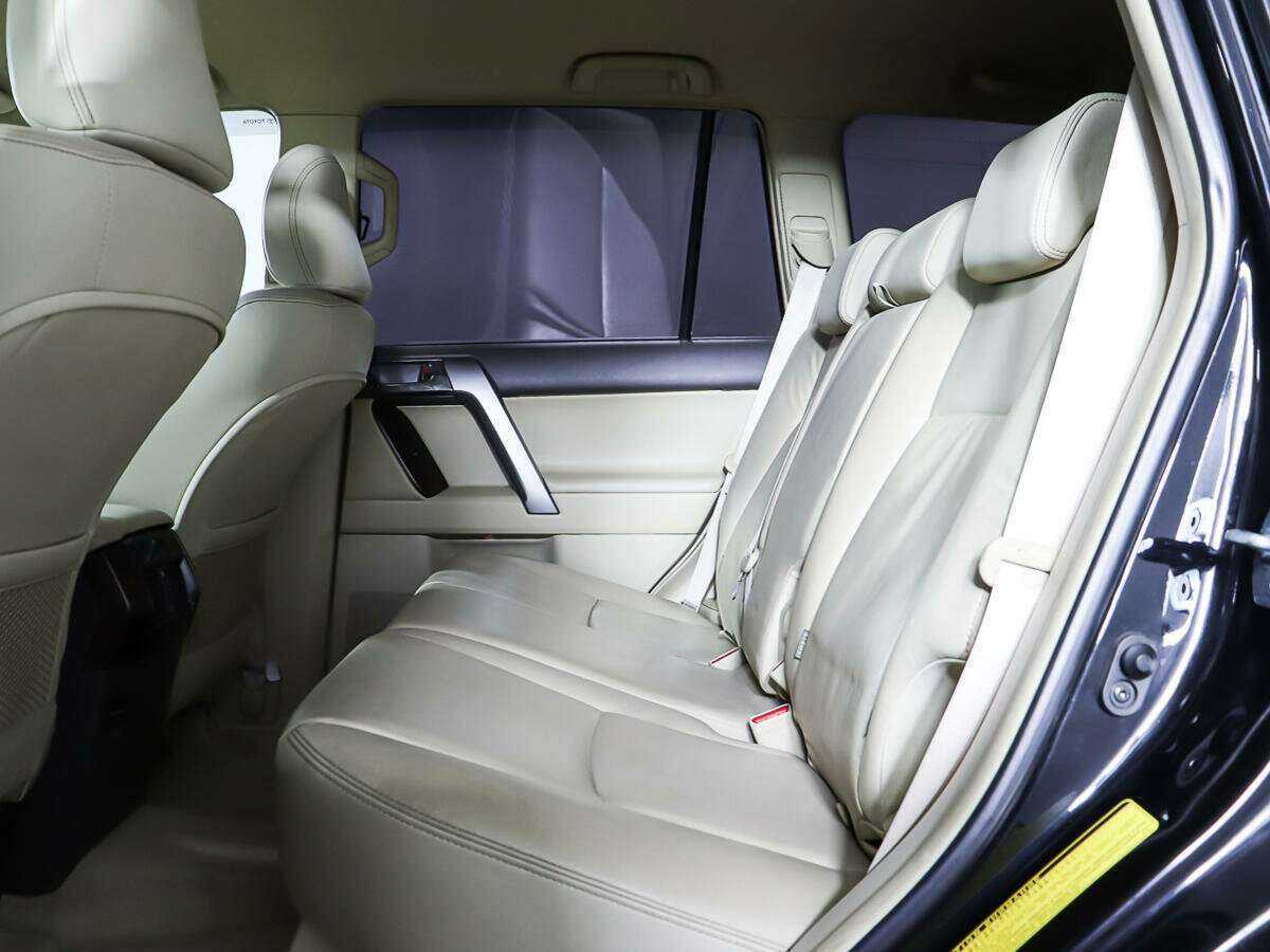 Toyota Land Cruiser Prado 2014 года с пробегом. Фото: #9