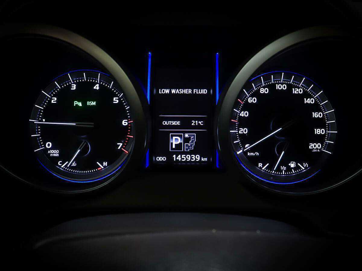 Toyota Land Cruiser Prado 2014 года с пробегом. Фото: #13