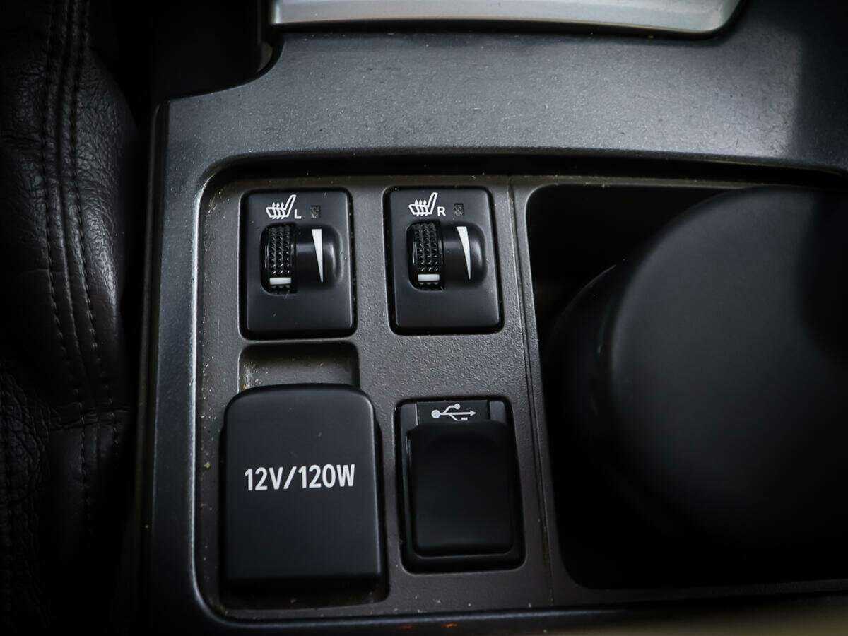 Toyota Land Cruiser Prado 2014 года с пробегом. Фото: #18