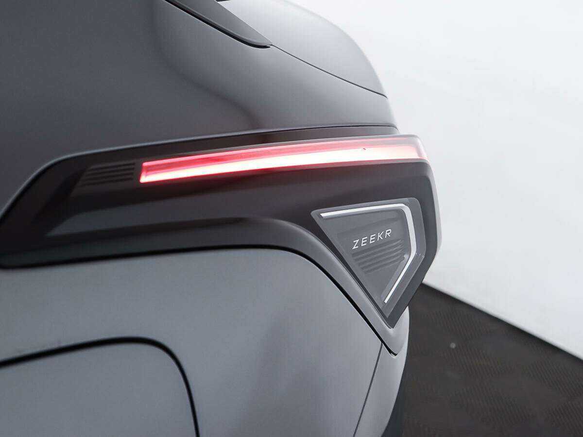 Zeekr 001 2023 года с пробегом. Фото: #22