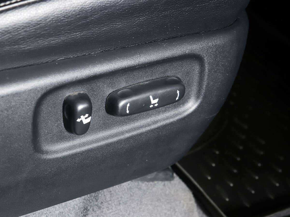 Toyota Land Cruiser 2012 года с пробегом. Фото: #16