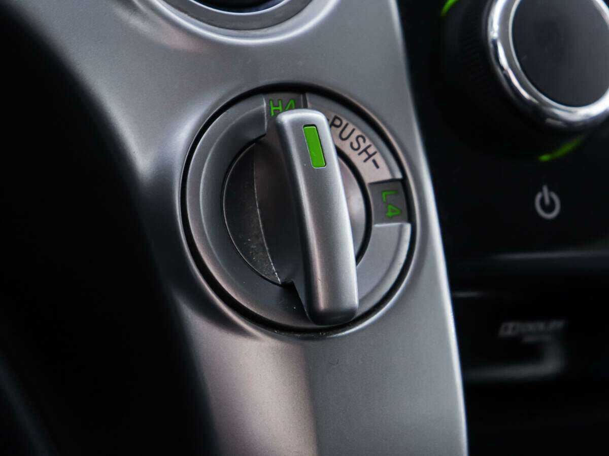 Toyota Land Cruiser 2012 года с пробегом. Фото: #19