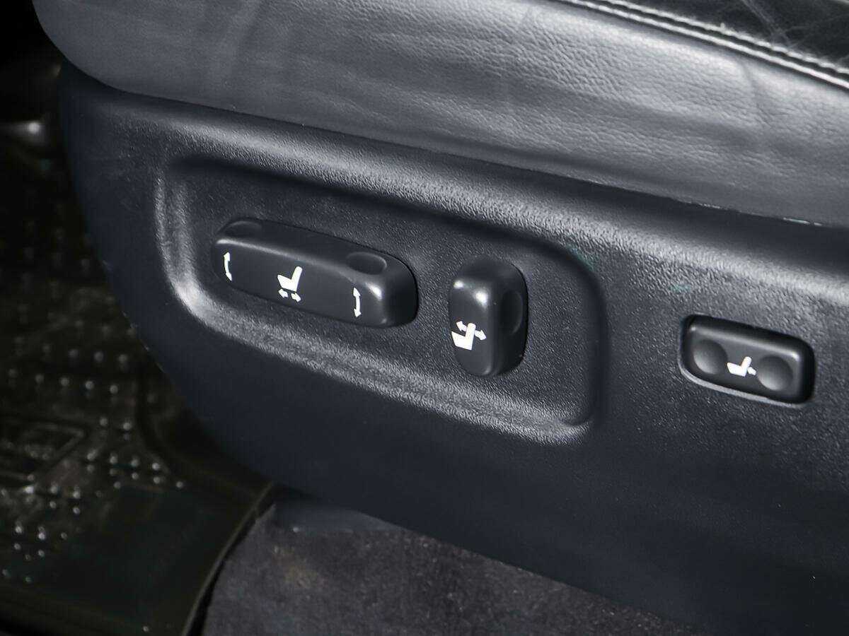 Toyota Land Cruiser 2020 года с пробегом. Фото: #17