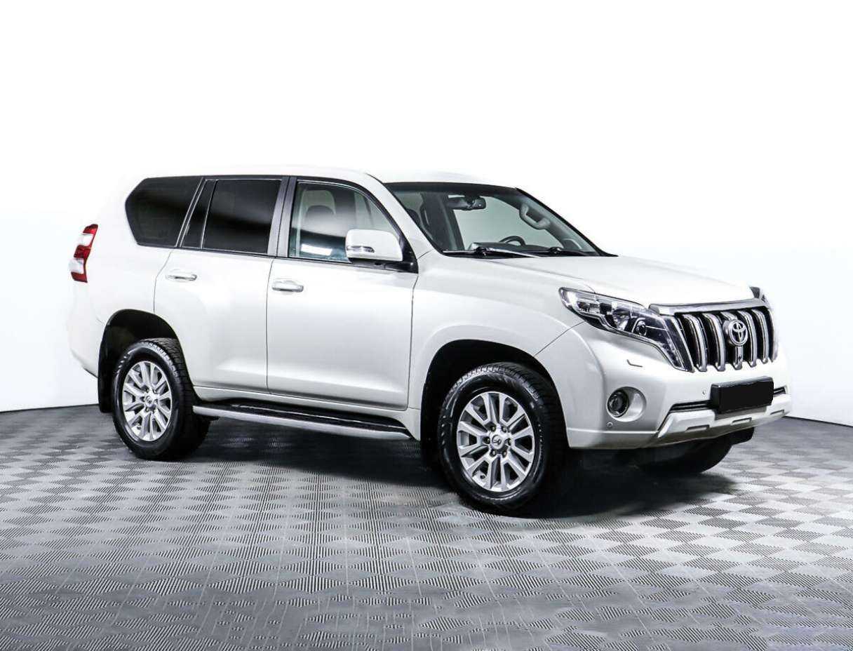 Toyota Land Cruiser Prado 2015 года с пробегом. Фото: #2